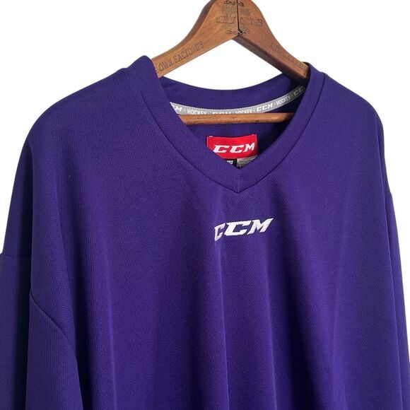 CCM NWT 5000 Series V-Neck Long Sleeve Practice Hockey Jersey Violet Size 2XL - Picture 3 of 7